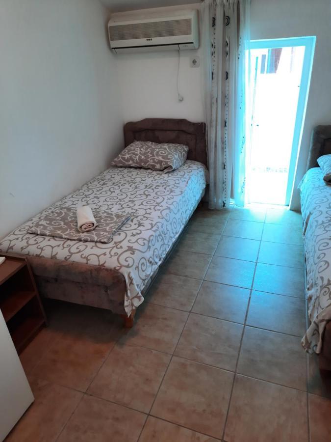 Apartmani Pulic Улцинь Экстерьер фото